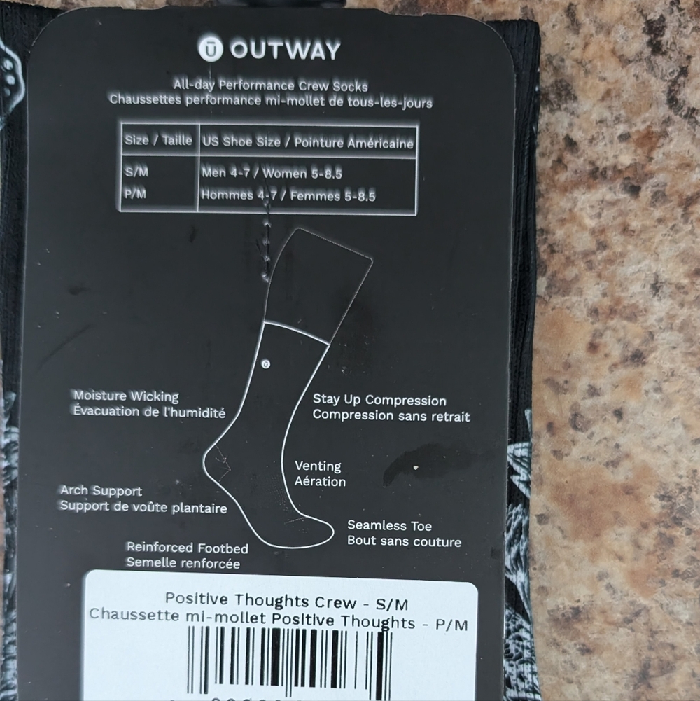 Outway Skull Socks - Picture 10 of 11